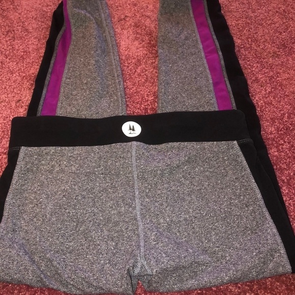 Bass Workout Capris Pants - Picture 4 of 4